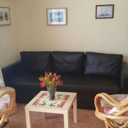 41 Puerto Del Carmen Concha * Tías